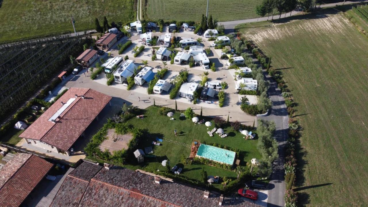 Agricamping Mabellini Orlando Desenzano del Garda Exteriör bild